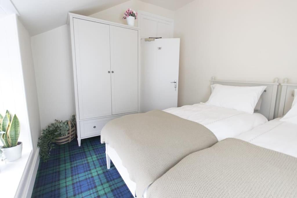 Rossmay House - 4 Bedroom Scottish Villa With Waterfront / Mountain Views Аррочар Экстерьер фото